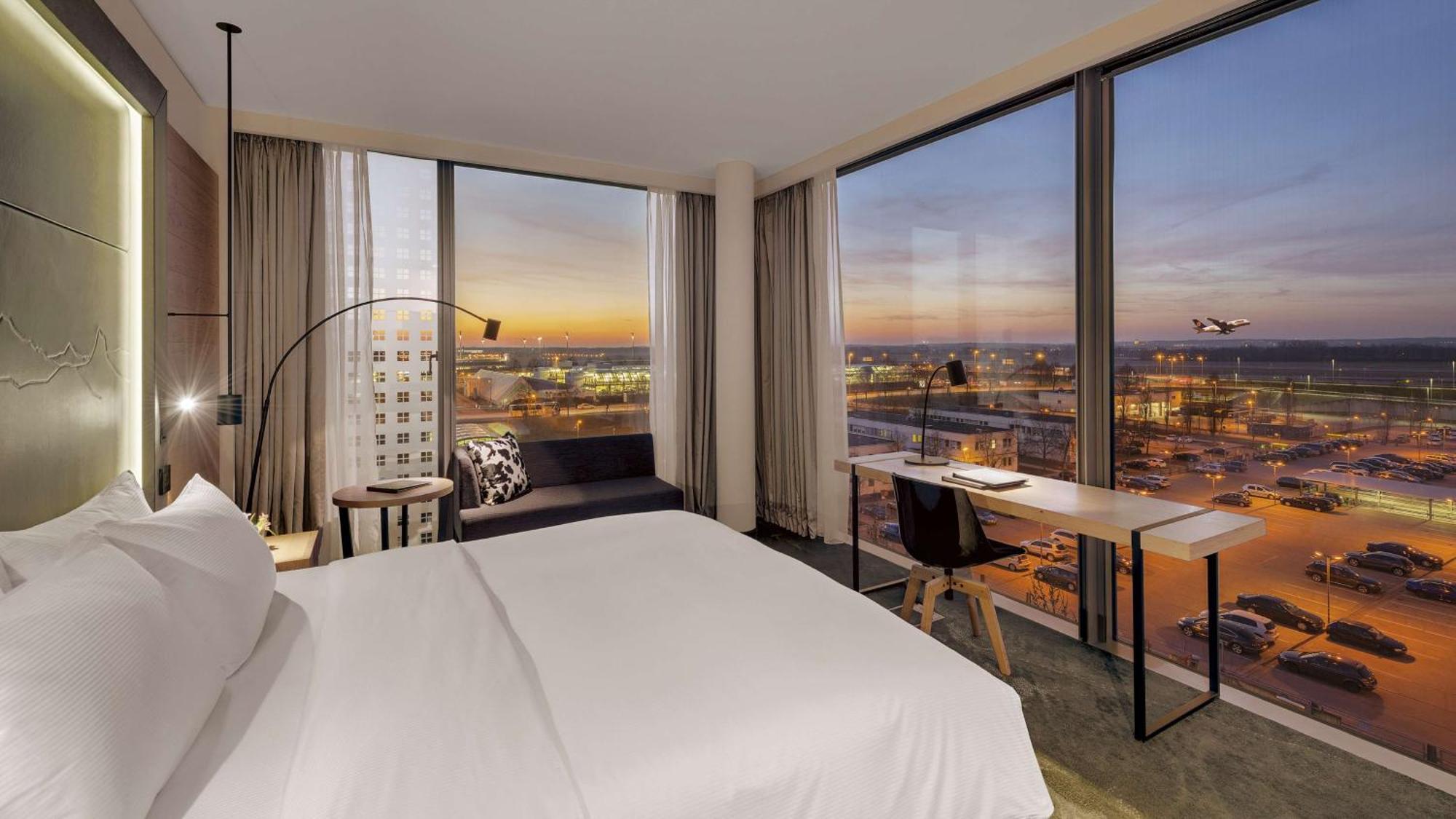 Отель Hilton Munich Airport Обердинг Экстерьер фото