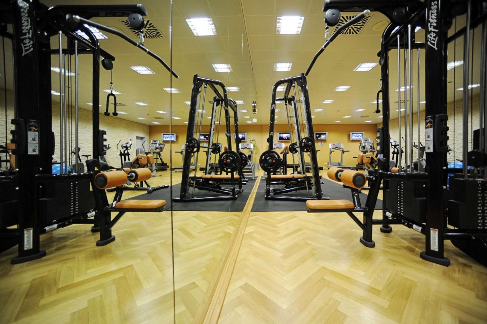 Отель Hilton Munich Airport Обердинг Экстерьер фото