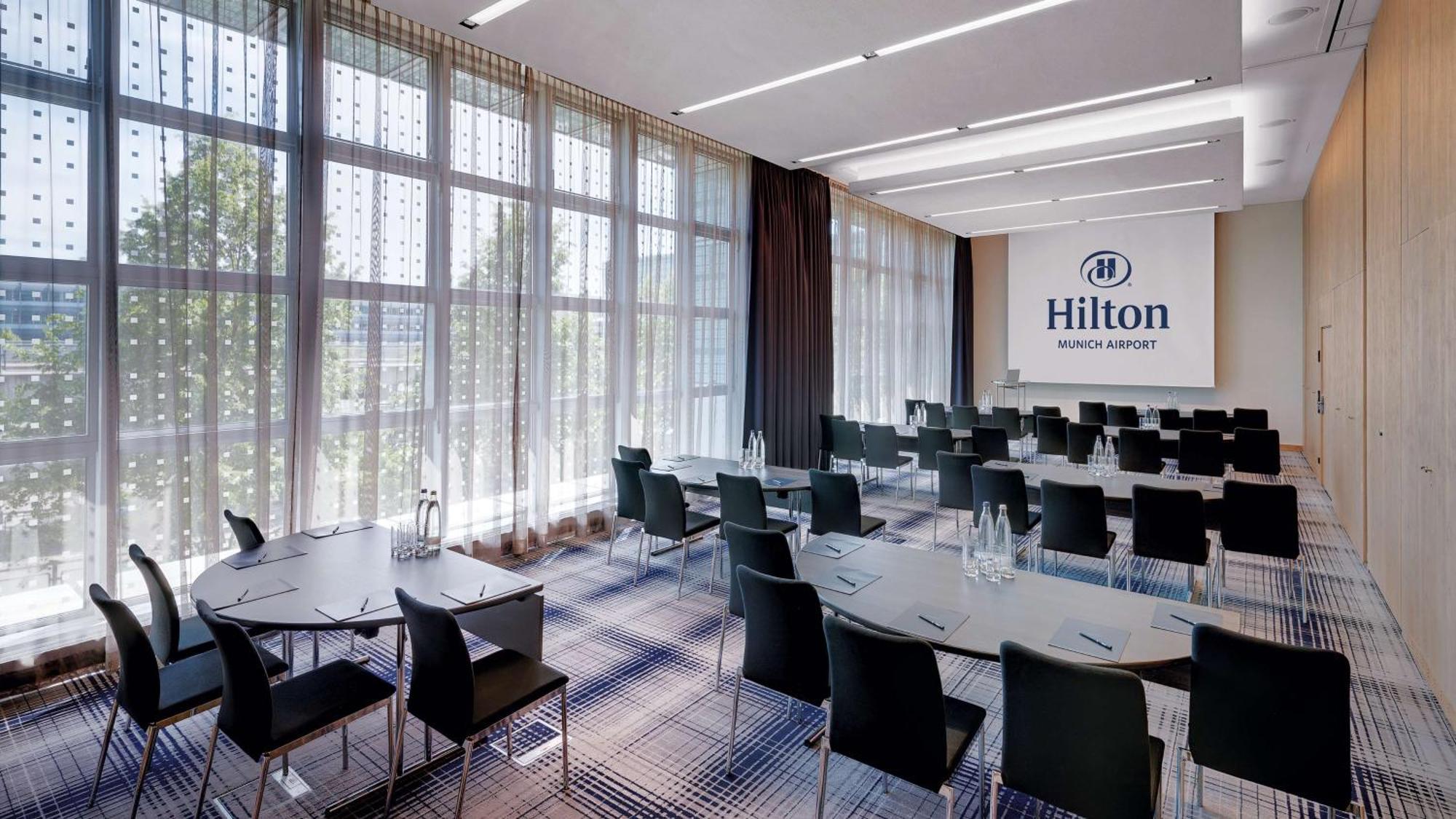 Отель Hilton Munich Airport Обердинг Экстерьер фото
